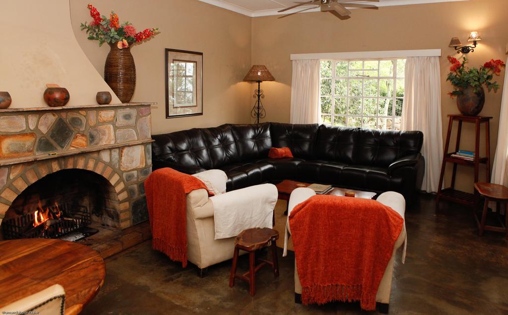 Down Gran'S Self-Catering Cottage Lobamba Esterno foto